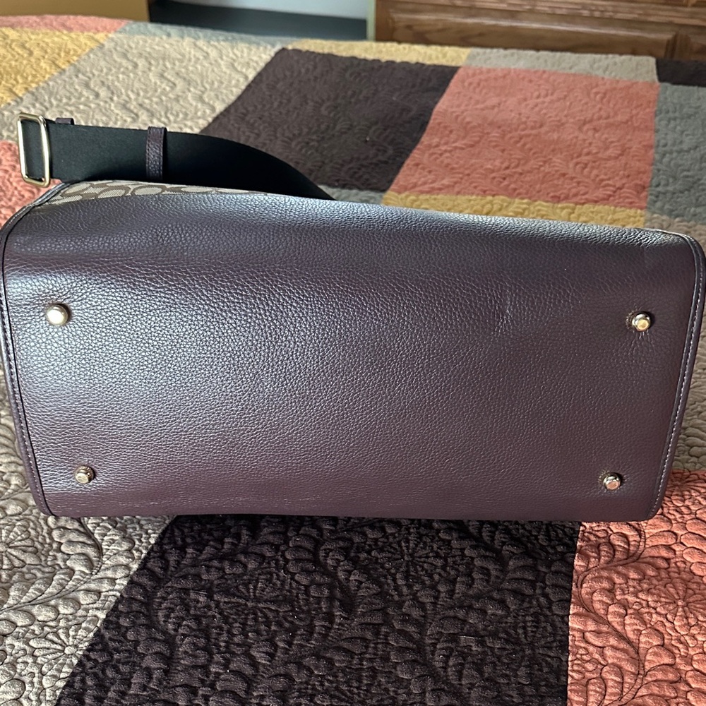 Coach Dempsey Signature Canvas Dempsey Carry All Bag with Hangtag. NWT - Picture 7 of 13